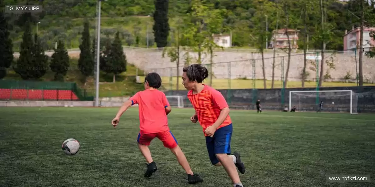 激情碰撞，瞬间点燃！⚽️🏀 锁定我们，见证每一个改写历史的时刻！